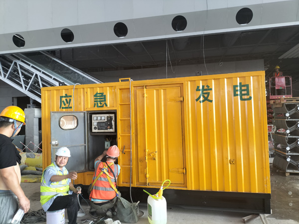 昌图怎样判断空气滤清器是否需要更换？